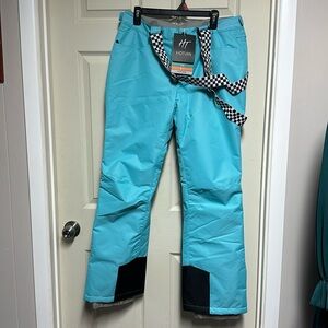 Women’s snow pants removable suspenders NEW